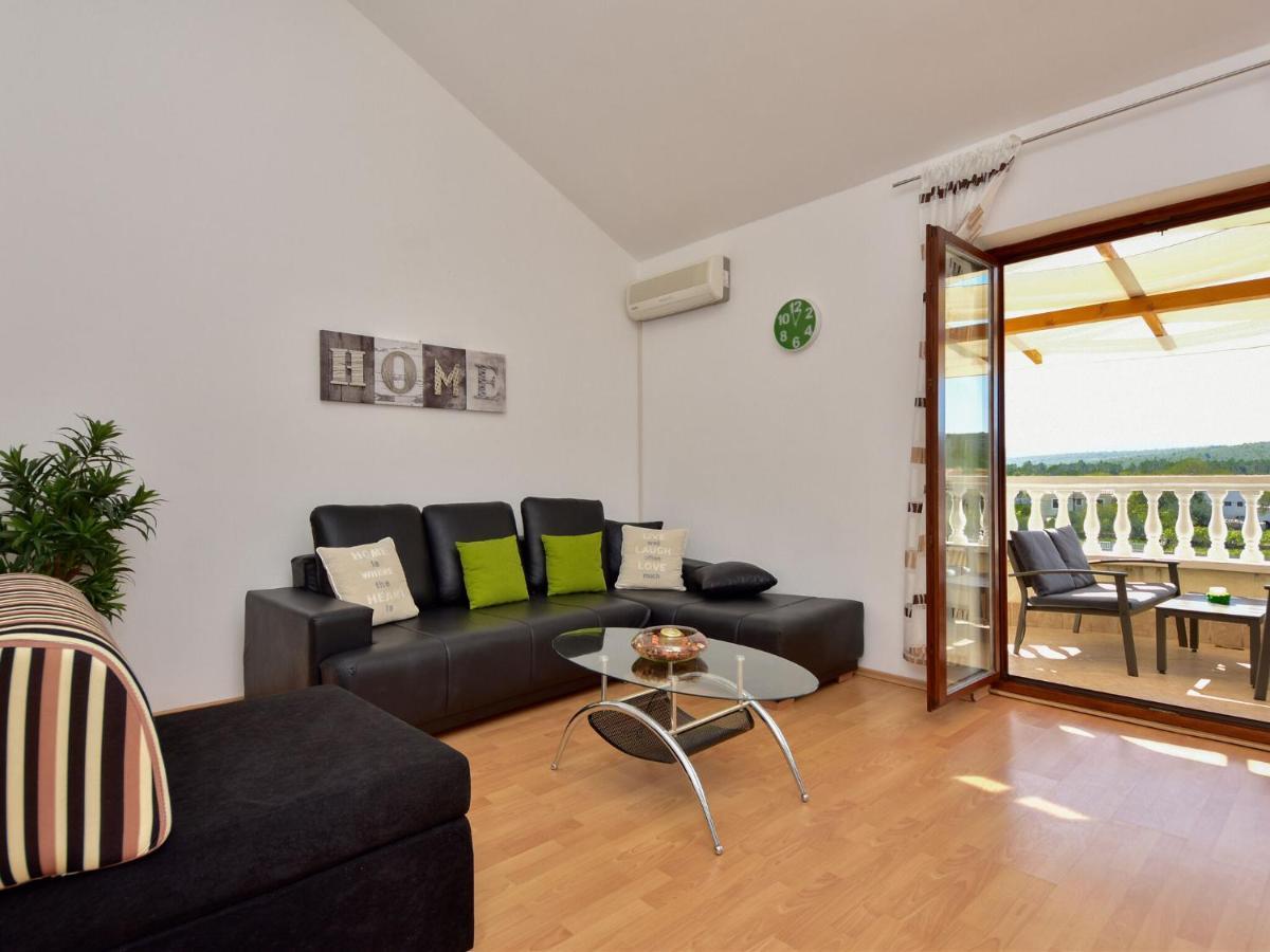 Cozy Holiday Home In Krusevo With Garden מראה חיצוני תמונה
